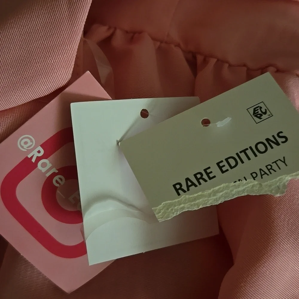 Rare Editions🆕️ - Picture 3 of 4